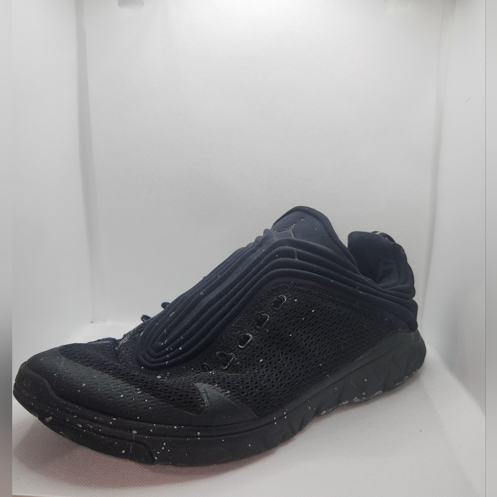 Jordan Black Mesh Sneakers - Picture 4 of 7